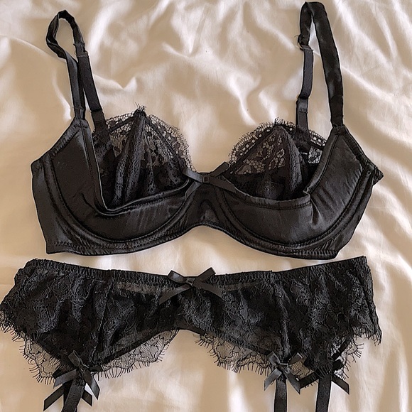 Honey Birdette and KissKill lingerie set - Picture 5 of 6